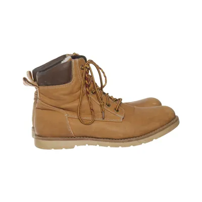 Laced boots (Brown) from Iguassu