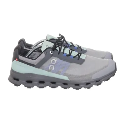 On Cloud Running Swiss Engineering Mens 9.5 Blue Athletic Outdoor Shoes  Sneakers
