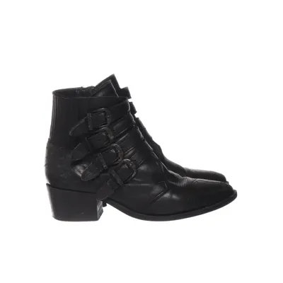 Boots (Svart) från Sacha