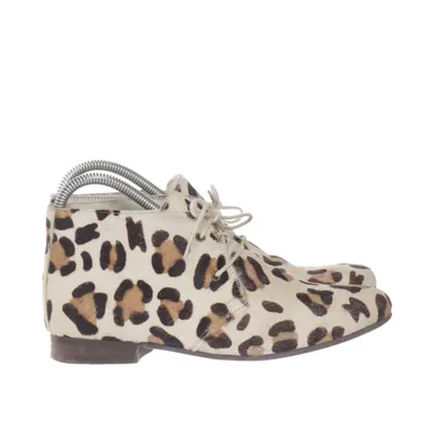 Laced boots (Beige, Brown) from Johnnie B