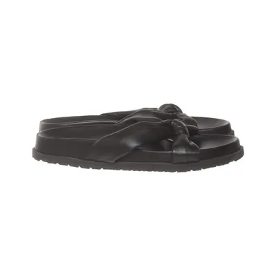 Slip-ins (Zwart) van NLY Shoes