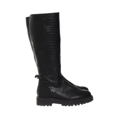 Boots (Black) from Manfield