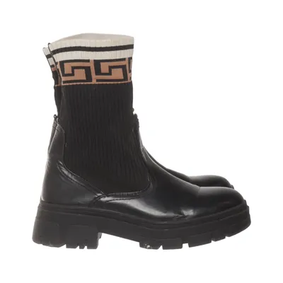 Ankle boots (Black, Beige, White) from CHC Shoes