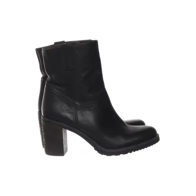Heeled boots (Black) from Lavorato a Mano Leather