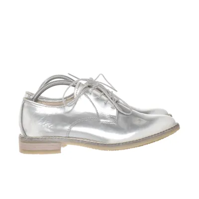 Derbyskor (Silverfärgad) från Mjus