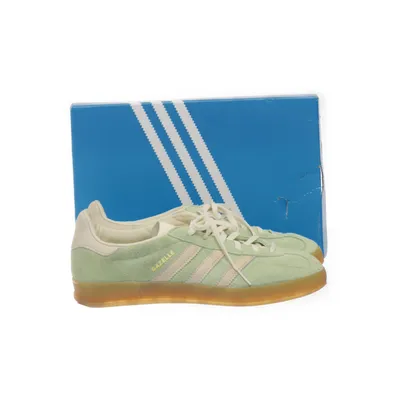 Sneakers (Gazelle) från Adidas