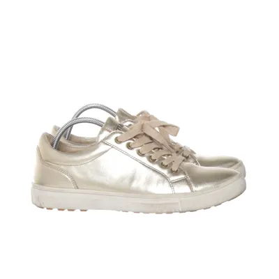 Sneakers (Gold) from Marie