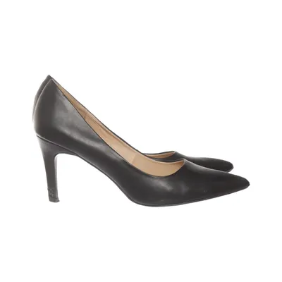 Pumps (Black) from Elena