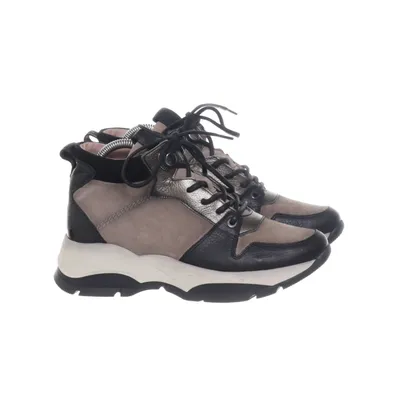 Laced boots (Beige, Black) from Hispanitas