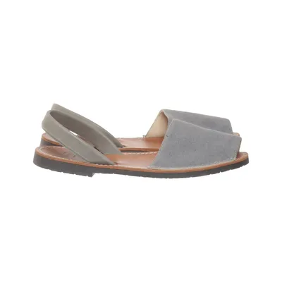Sandals (Gray) from Micas Leather