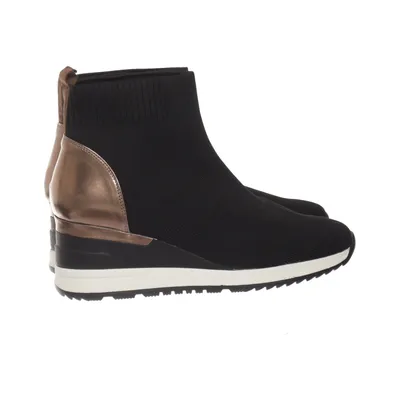 Ankle boots (Black) from Venice