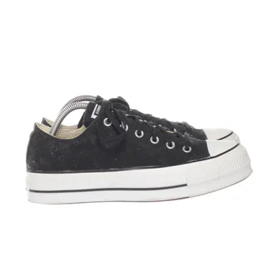 Canvas shoes (560250C) from Converse