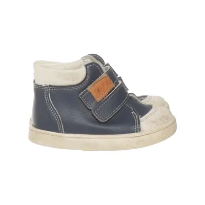 Ankle boots (Blue, White) from Kavat