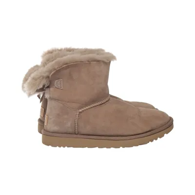 Boots (Mini Bailey Bow II) från UGG Mocka