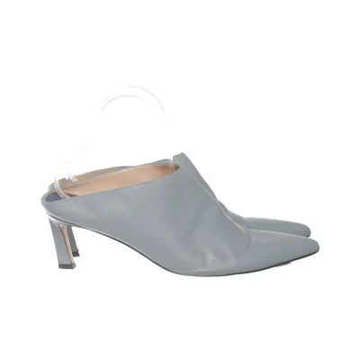 Mules (Grå) från Stuart Weitzman