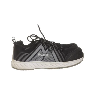 Work footwear (Black, Gray) from Monitor