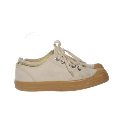 Tygskor (Beige) från Novesta