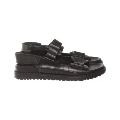 Sandals (Black) from Stockholm Design Group Leather
