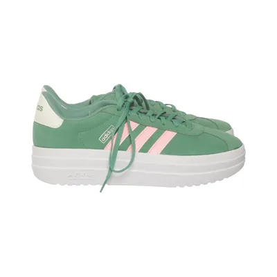 Sneakers (Court Bold) from Adidas
