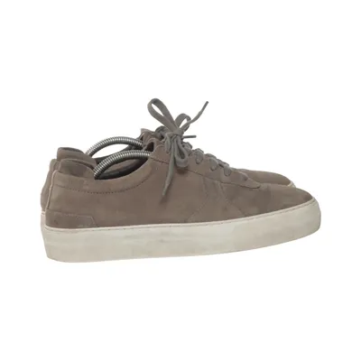 Sneakers (Gray) from Axel Arigato