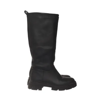 Boots (Black) from Ideal Shoes