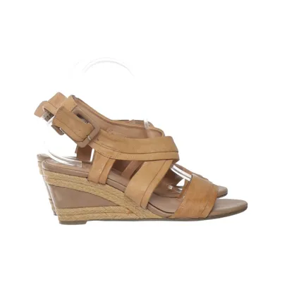 Wedges (Beige) from Janet D. Leather