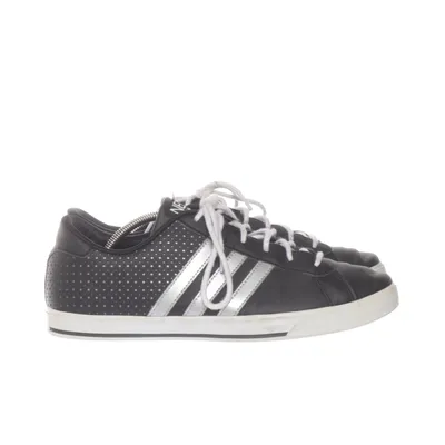 Sneakers (Zwart, Zilver) van Adidas Neo