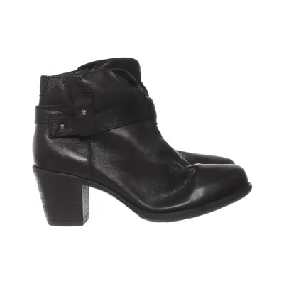 Bottes à talons (Noir) de Cavalet