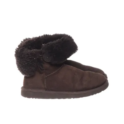 Ankelstøvler (Bailey Button) fra UGG Ruskind