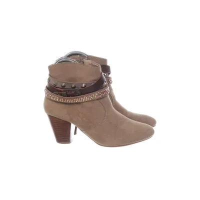 Heeled boots (Beige) from La Strada