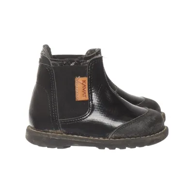 Ankle boots (Black) from Kavat