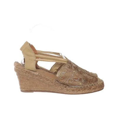 Kilklackar (Beige) från Bellezza