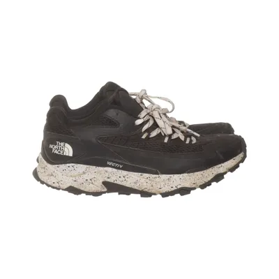 Running shoes (Vectiv) from The North Face