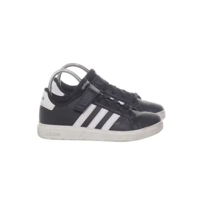 Sneakers (Zwart) van Adidas