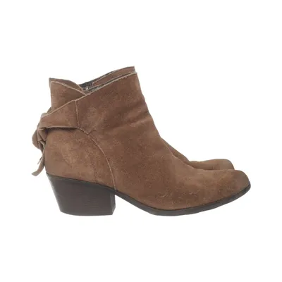 Ankle boots (Brown) from Venturini Leather