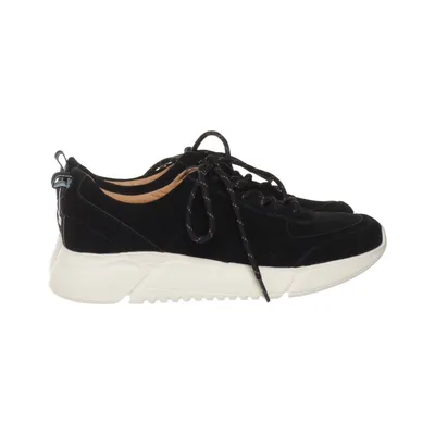 Sneakers (Black, White) from Shoe the Bear Suede