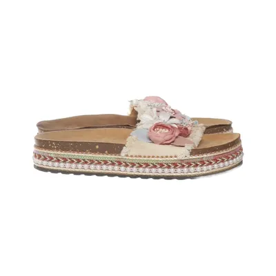 Slip-ins (Beige, Multicolored) from Mulanka