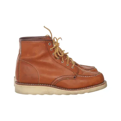 Laced boots (Classic Moc) from Red Wing Shoes Leather
