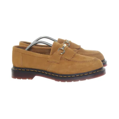 Loafers (Geel) van Dr. Martens Suède