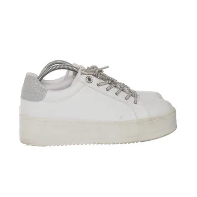 Sneakers (Vit) från SoAu