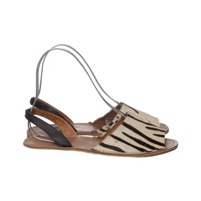 Sandals (Black, White, Brown) from Akira