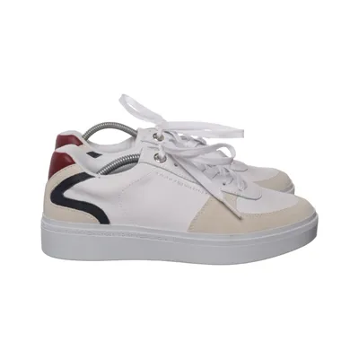 Sneakers (Leather Court Sneaker) van Tommy Hilfiger Leer