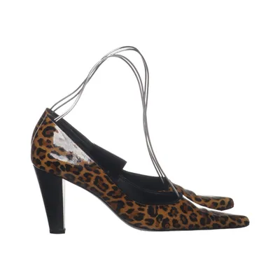 Pumps (Brown, Black) from Olympic