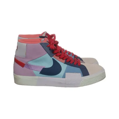 Baskets (DA8854-500) de Nike SB