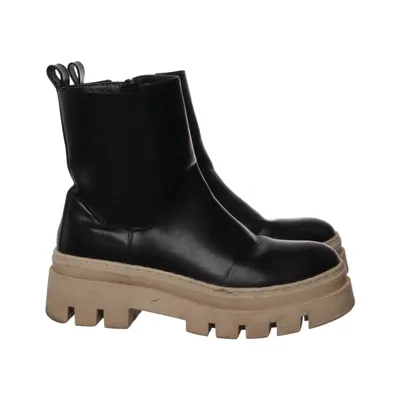 Chelsea Boots (Schwarz, Beige) von Lucky Shoes