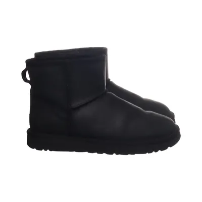 Boots (Svart) från UGG