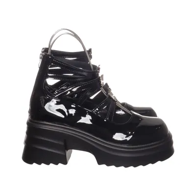 High heels (Black)