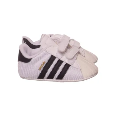Baby booties (Superstar) from Adidas
