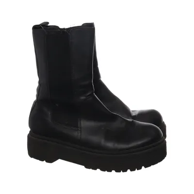 Boots (Svart) från Vox