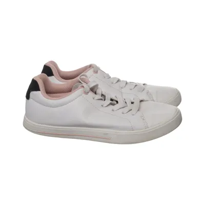 Baskets (Blanc) de NLY